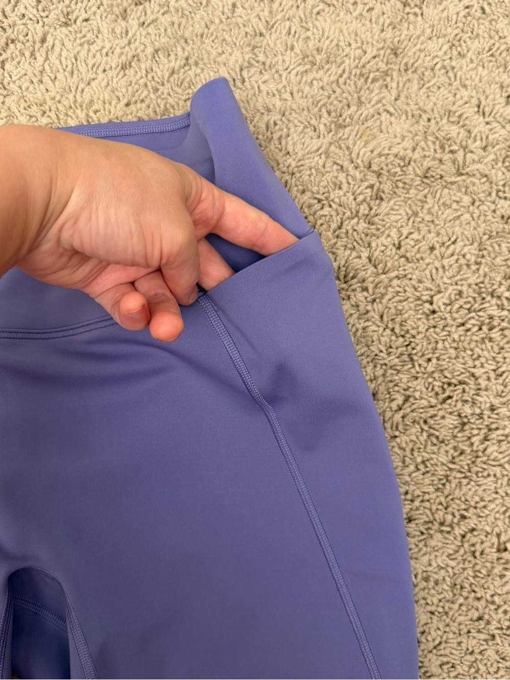 Nike Universa High-Waisted Biker Shorts - Picture 6 of 12